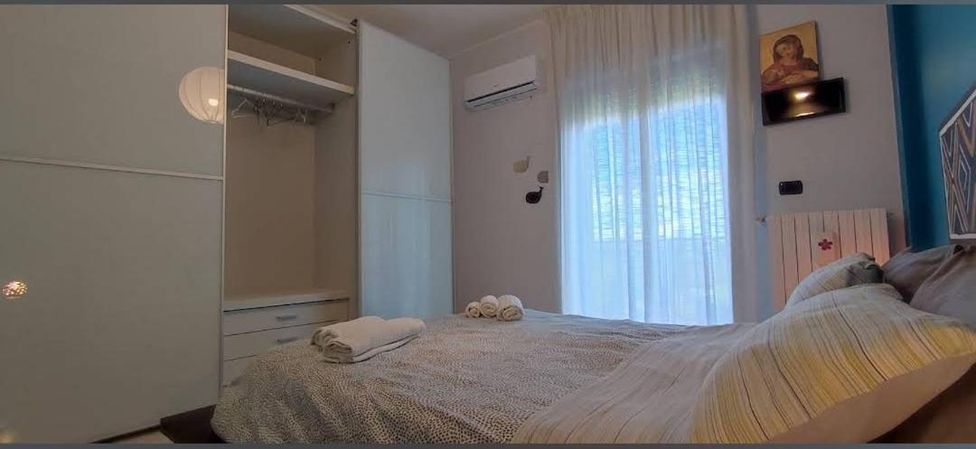 Sweet House Apartment Бари Екстериор снимка